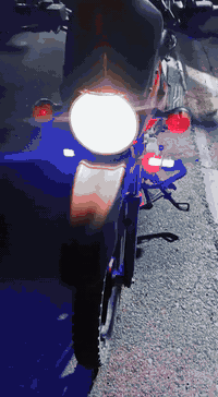 سلام عليكم دراجه بوكسر موديل 21 أوراق اصولي شرط الترقيم كفاله عامه من كلشي مكينه كفاله من كلشي كهربائيات شغاله اي نقص مابيها 
العنوان ديالى خالص هبهب 
(((اتصل على صاحب الدراجه ‏‪***********‬‏)))سعر الدراجه 1250 وبيه مجال قليل
