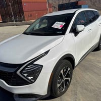 للبيع  كيا سبورتج2025  EX وارد امريكي المسافة المقطوعه اقل 5000 الف رق...