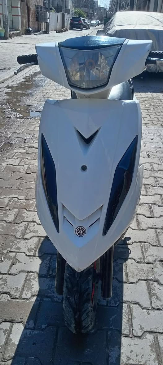 سلام عليكم جيتي ار للبيع مكينة ما مفتوحه كهربائيات كلهة شغاله دراجه حلوه تخبل مكاني كاظمية سعره ٨٠٠ و بيها مجال حك الجيه ***********
