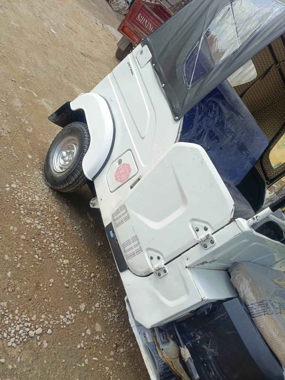 تكتك للبيع موديل 2022شهر 10رقم وسنويه بغداد تحويل ثاني يوم مكفوله من عده طخه بالصفحه ومعمره السعر 7600وبيه مجال مكان الشعب شارع الصحه ***********
