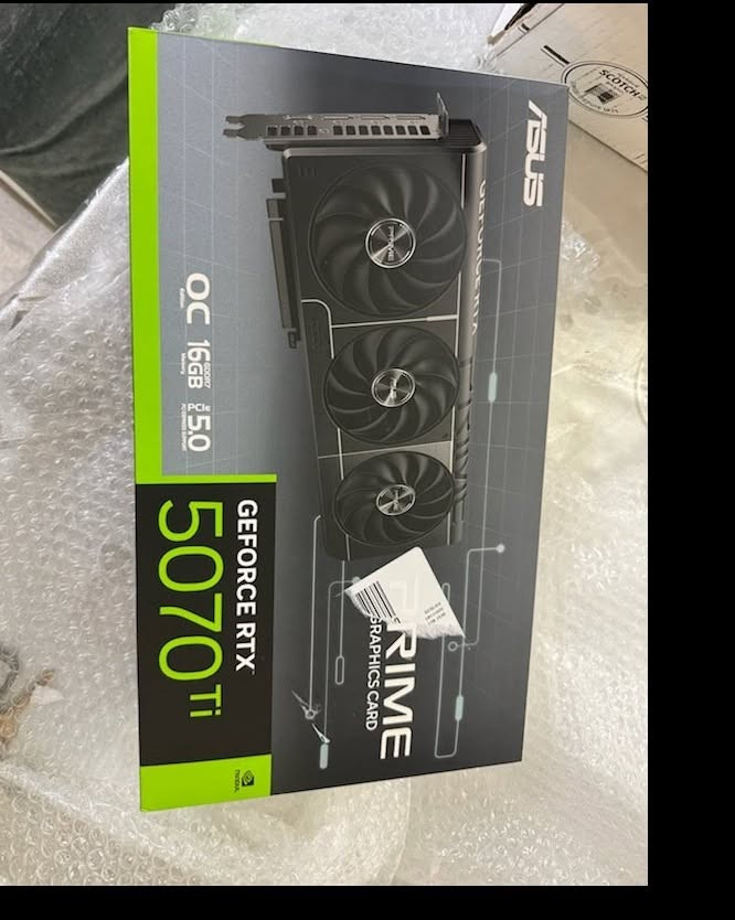 اعادة نشر. 

كرت 5070 TI ASUS PRIME. 

سعر 1400 IQD سعر نهائي. 

With the OG box and adapter.


**إذا كنت صاحب هذا الإعلان وتريد حذفه لأي سبب، رجاءا أرسل رسالة إلى الدعم الفني**
