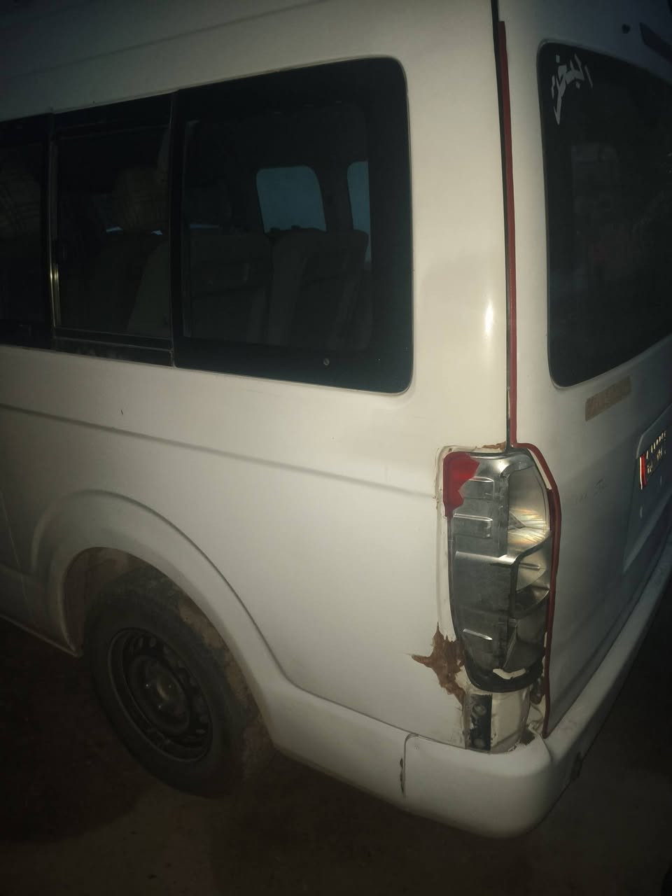 سلام عليكم جنبي لبيع موديل 12بيها كير بيه ونه محرك قبل شهر شاده قطع باب كهربائي منظومه غاز سعر 95وبيه مجال بسيط ***********معمره لحجل
