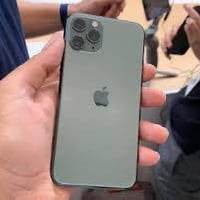 بلاش بلاش 😍😉السعر ٣٥٠ ايفون ١١ برو ماكس  ذاكره ٢٥٦  بطاريه بلادي شرط ٧...