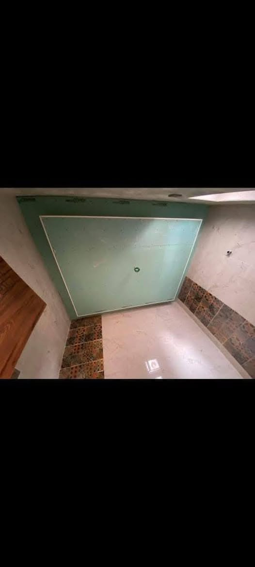 خلفة ديكورات وصبغ جميع انواع الديكور من بغداد وهذه جزء بسيط من اعمالي وليريد بعد نماذج موجوده اطلع قطعي وباليومية  ***********7
***********
