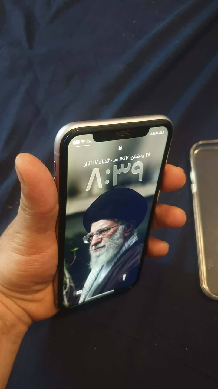 السلام عليكم ايفون 11 لبيع برغي ممفتوح بي جديد بطاريه 92 ذاكره 128 جهاز وتر شخط مابي مكفول مكاني بغداد كاظميه ب250
***********
