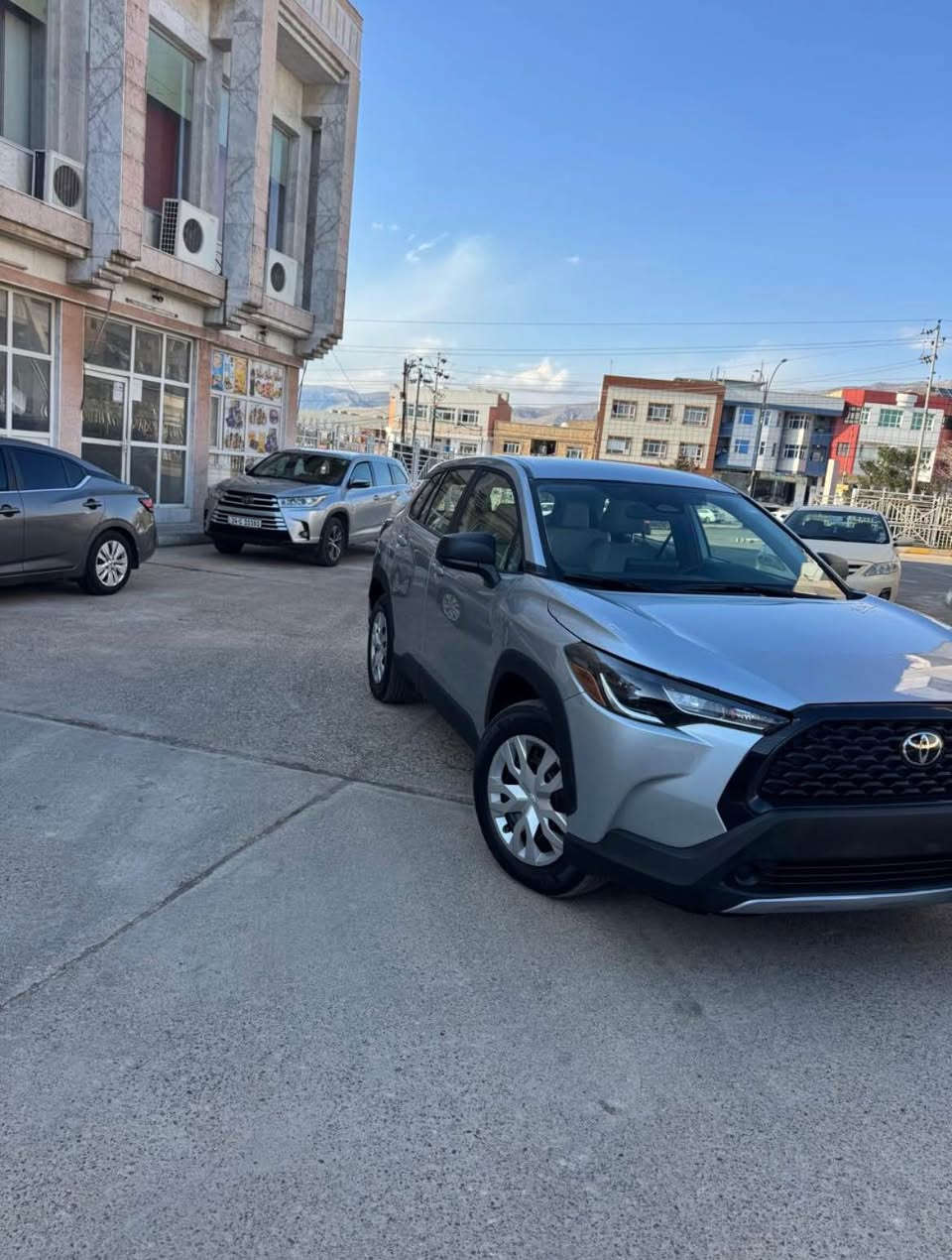 تويوتا كرولا كروس LE
موديل2025 
ماشي7000مايل
1بارجه سبخ
بدون ارباك 
بدون داخل 
كلو شرط 
شرتى ترقيم اربيل و دهوك سليمانى هلبجة
دعامى لو دعامى شرط
موبايل
كورةك:***********
وتساب:*********** اكر, نينوى
