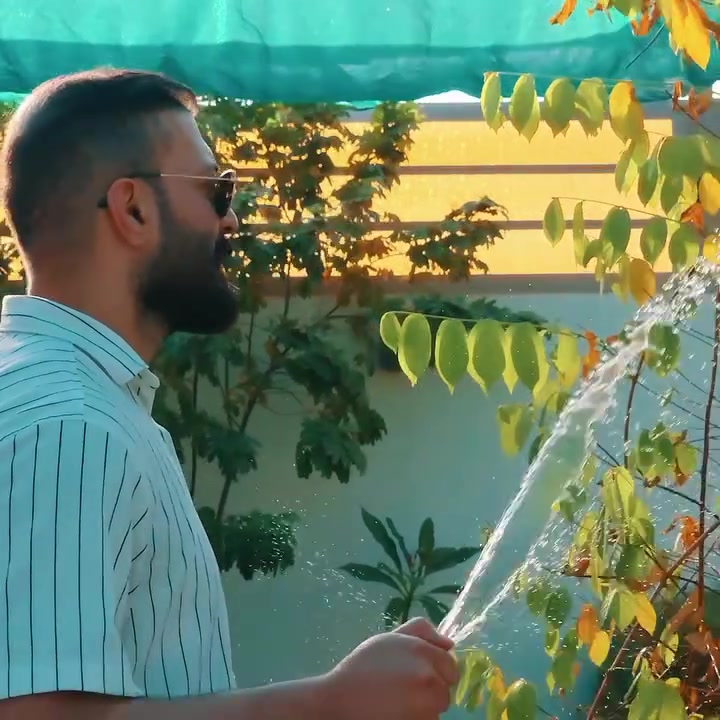 يكولون الحديقة هي روح البيت 
شنو رايكم انتو؟
🏡 بيت بمساحة 293 م² في مجمع السلطان السكني – الدار الركن
📍 موقع مميز قرب المدرسة الصينية والأسواق والخدمات

للاستفسار اكثر اتواصلو على الرقم
***********
او زورونا في موقعنا مجمع عماد سكر/ الشارع الرئيسي 📍

