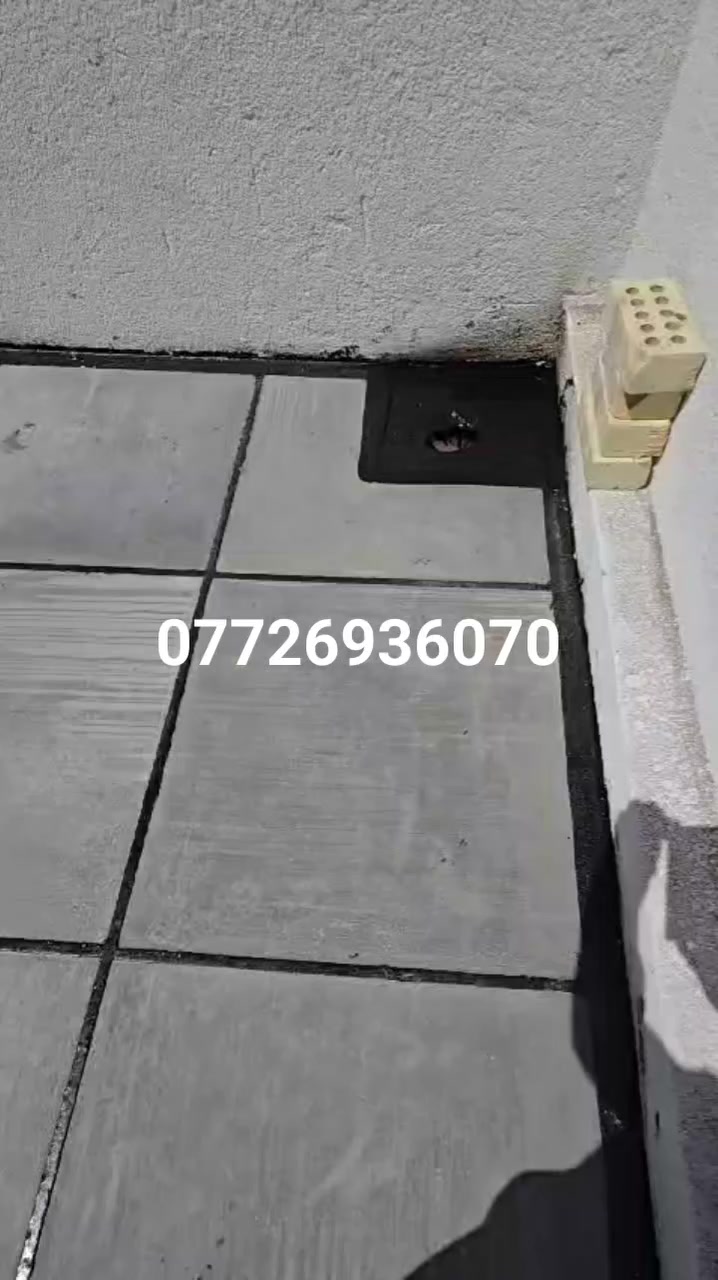 عملنا في تطبيگ الاشتايگر وإعادة الماستك القديم وتصليح السطوح داخل بغداد لاتصال أو مراسله واتساب شغل درجه اولى وشرط فحص وبسعر مناسب ***********
