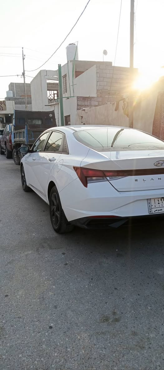 السلام عليكم
انترا  2021  وارد خليجي نص فول مكفولة دواخل عسلي 

السياره اقصاد باقي كم شهر للسياره اصير حره

السعر  145 
 ***********
