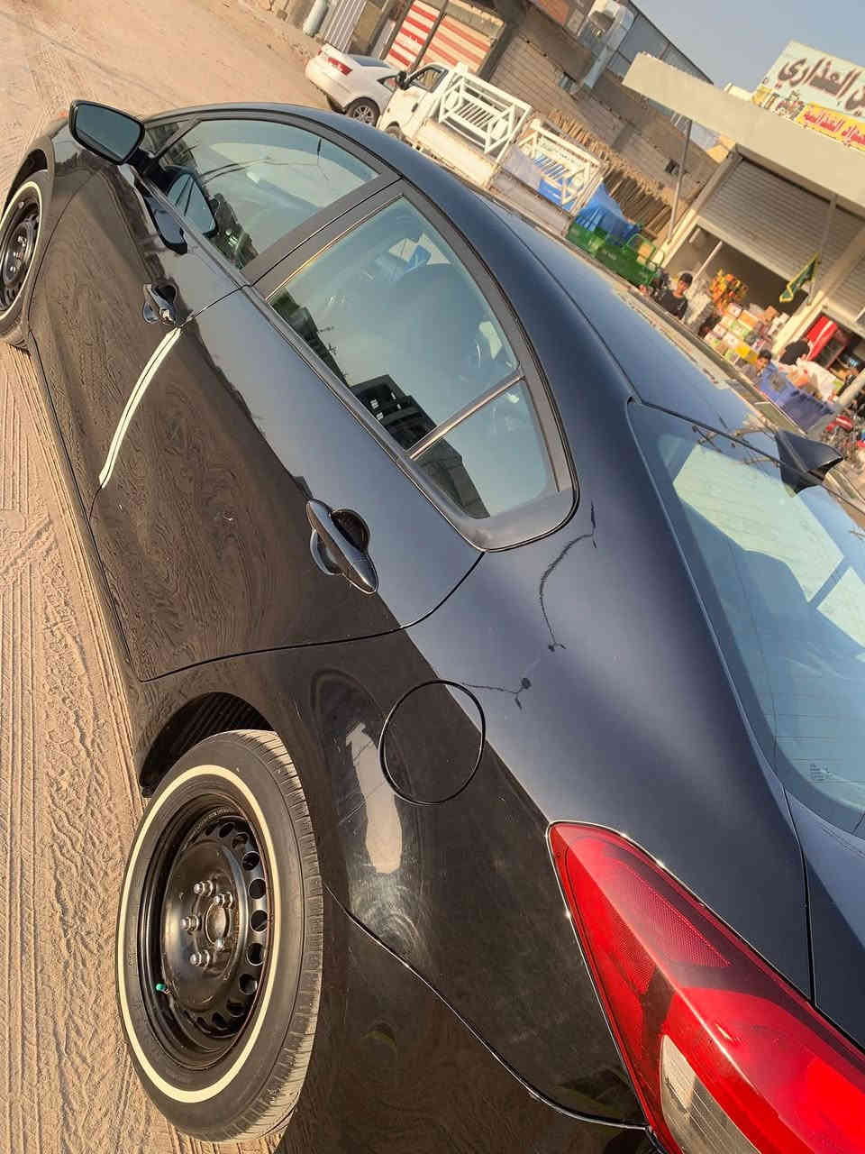 فورتي 2017 حادثها جاملغ الخلفي وبيها بارد باب السايق البجم كبس لغود وشواصي سليمات كير ما مفتوح تحكم ستيرن المكينة مفتوحة شرط لا تنقيص ولا تبخير تخم تايرات جديد   رقم اربيل سنوية باسمي  المكان كربلاء /طويريج 
السعر 120 وبيها مجال قليل حك الجية
***********
