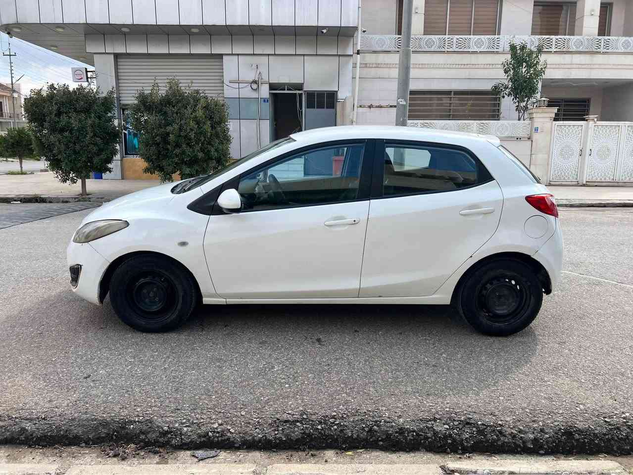 مازدای2ی جانتا  مۆدێل 2014 سپی بەفری مرغوب مکینە 1.6 توندو تۆلە تەنها یەک پارچەی بۆیاخە بێ ناوگرتن پێش و دوای کەپسە گیرو مەکینە تبرید هەموو گیانی بەشەرت ٤ جام کارەبا  تایەی تازەیە هەزەی تازەیە ABS_USB_سویچ شقارتە بەناوی خۆمە بەناوکردن وکالە بەشەرت
نرخ ٧٩وەرەقە
کۆرەک واتس ئاپ+ڤایبەر ***********
ئاسیا سێل *********** أربيل, العراق
