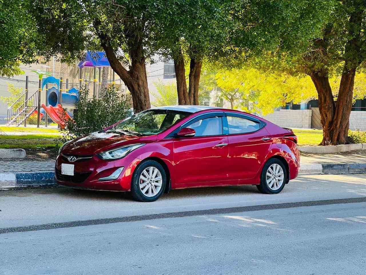 انتره مديل2015وارد خليجي سعر 94 قابل التفاوض ***********بيه رش صبغ جماليه مكفوله من الضربه سياره جديده وجاهزه من كلشي بدون دواخل مكينه  وكير كفاله حداديه جديده تخم تاير جديد مواصفات شاشة كامره دواره داخل بيجي حساسات مامي وخلفي سنويه ال٣٠ مكان سياره كربلاء المقدسة كربلاء, العراق
