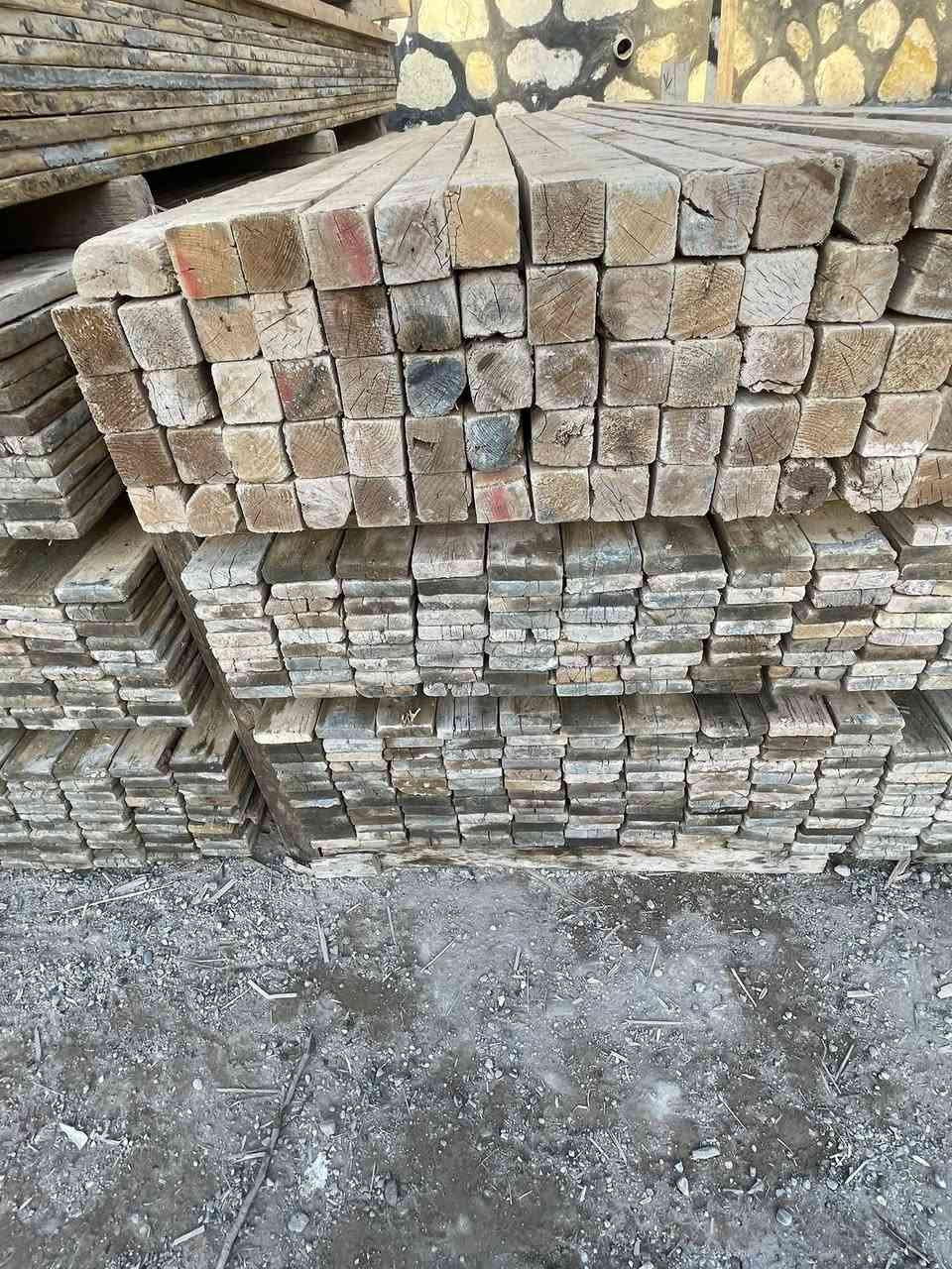 السلام عليكم قالب خشب للبيع 14مكعب مشتغل شغله وحده العنوان بابل ***********
