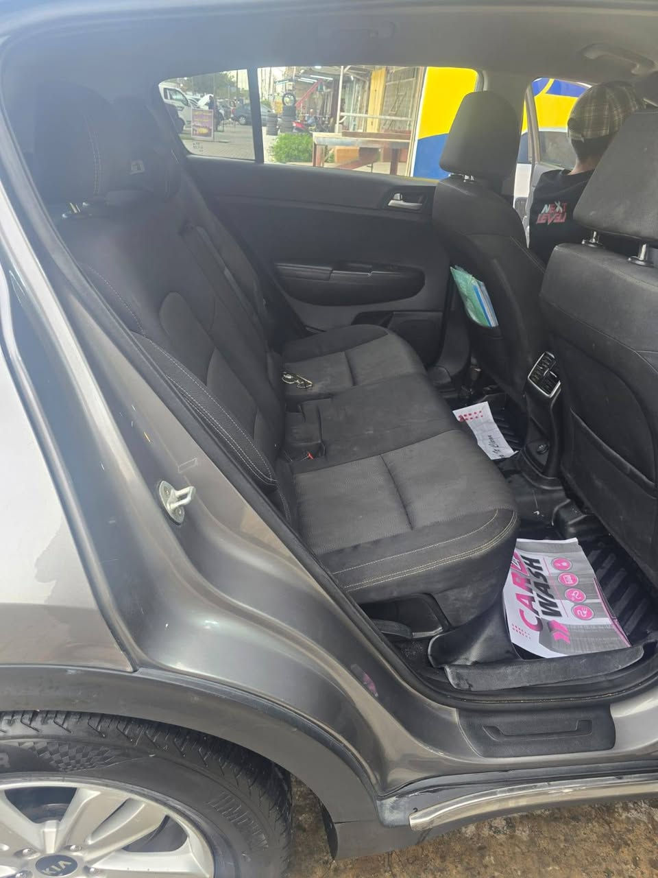 #بيع #مستعجل كيا سبورتج  2019وارد امريكي حادثهه موضح بالصور (٥ ) قطع صبغ الجاملغات الاماميه والبنيد والبابين جهة اليسار 3وضعيات قياده محرك 2400 GDiكير محرك نظيفات  تخم تايرات جديد صدر نظيف سياره جاهزه سنويه ارقام هزه كله جديد تحويل ثاني يوم كله بشرط  السعر ١١٥ وبيهه مجال بسيط او مراوس حسب القناعه  العنوان بغداد الشعب  ***********
