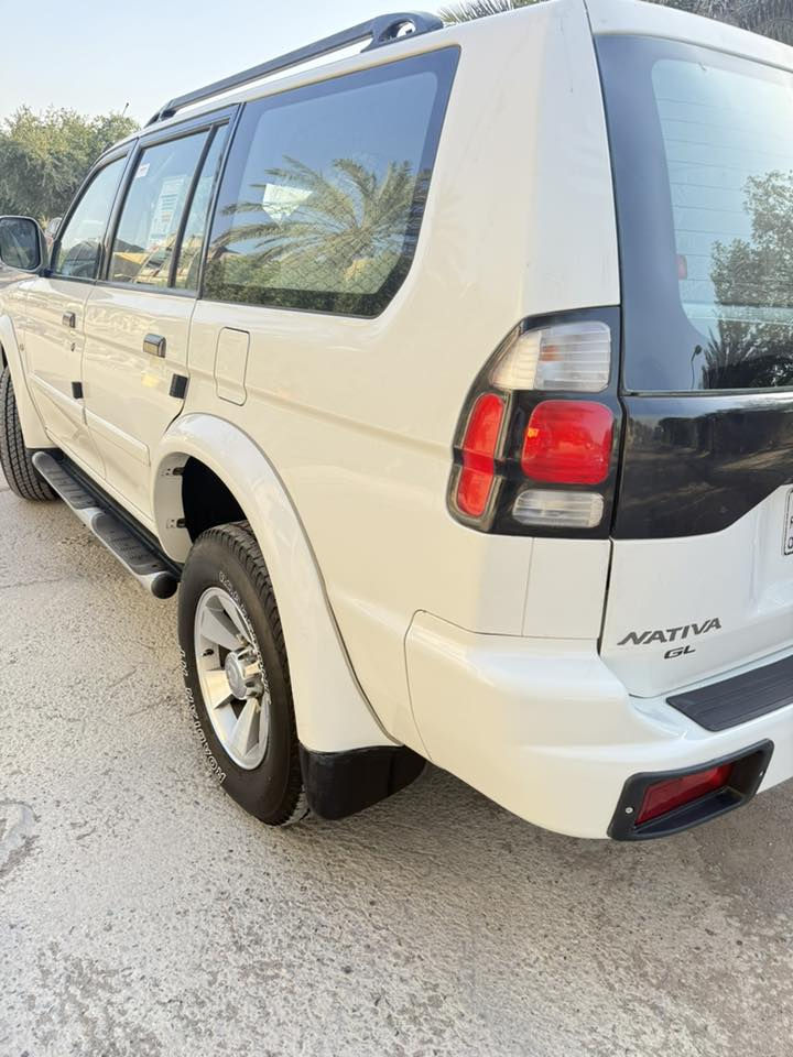 سلام عليكم
مسيبوشي نتيفا

موديل 2008 

السياره على وضع الشركه 

جديده لوك مكفوله من كلشي

مكينه 6 اسلندر فوريل مري شفط 

ماشيه 77 ألف رقم بغداد الدولي مميز 

السعر عند الاتصال 

الهاتف ***********

مكان السياره بغداد شارع فلسطين
