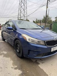 فورتي 2017 للبيع بكان بغداد رقم انكليزي باسمي تحويل ثاني يوم حادث امري...