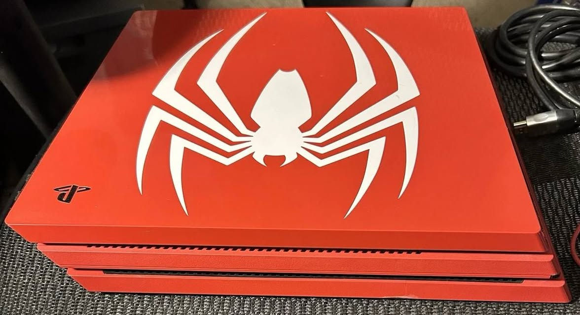 Ps4 pro 
بلي 4 برو باندل نسخة سبايدرمان نظافة 100% مهكر نظام11 قرص 
 برغي ممفتوح بي على وضع الشركة 
ذاكرة 1 تيرا وبي 11 لعبة قويات اغلبهن عربيات، 
كامل ملحقات جوستك الاصلي + كيبلاته الاصلية فقط بدون كارتون، 
مع يوبي اس 1500VA من شركة ليزر استخدام جداً قليل مع وصل الضمان مشتري ب95 الله يشهد 
سعر البلي مع اليو بي اس 450 الف قفل.. 
العنوان بغداد البلديات ما عندي توصيل لا بوجد توصيل،


**إذا كنت صاحب هذا الإعلان وتريد حذفه لأي سبب، رجاءا أرسل رسالة إلى الدعم الفني**