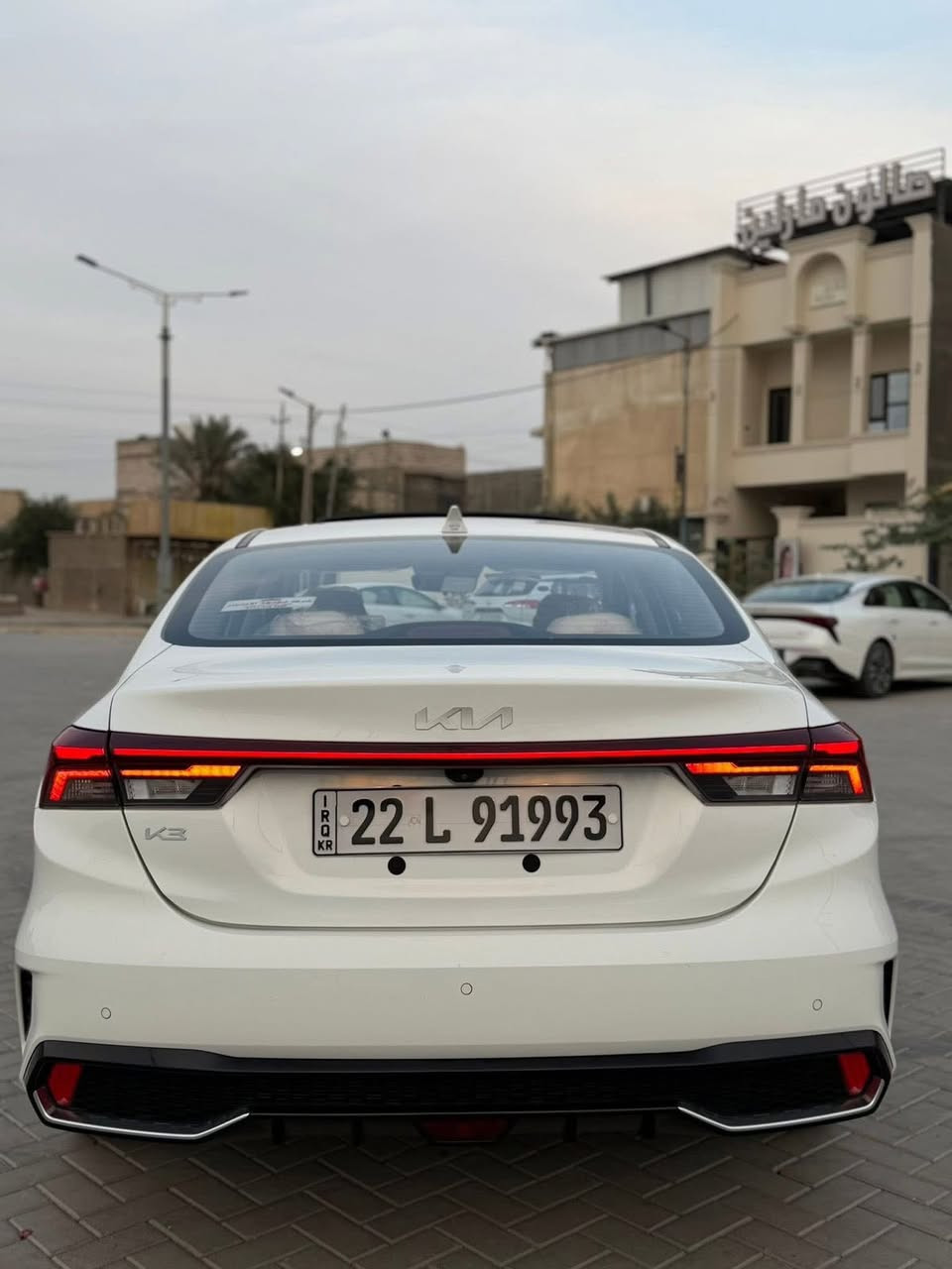 السلام عليكم.  
كيا كي ثري K3 موديل 24
تجميع الصين
فول  مواصفات

.
محرك 1500 دبل نوزل 
رقم اربيل  + تريد وكالة او تحويل 
 ماشية “ 19  الف 
 
🔴المواصفات 
✅️فتحة
✅️شاشه كامرة 
✅️تحكم ستيرن جهتين 
✅️بصمه 2 أبواب و بصمه تشغيل
✅️شاحن تايب سي شحن سريع 
✅️كير طياره 
✅️شاشه بالكير
✅️لايت لد زينون 3 عدسات متحركة + الخلفي هم لد متصل 

✅ أشاير لكزس️ متحركة 
✅المري الجانبية بيها ️اشاير + هيترات 
✅️صندوك ذكي بصمة ( يفتح عند الاقتراب )
✅️سايد بريك بصمة
✅️أوتو هولد (auto hold)
✅️درايف مود 4 وضعيات
✅️(sport+eco+smart+comfort)
شاشة عداد دجتل 
وبيها بعد مواصفات 

السيارة كفاله عامه 
السعر 145 وبيها مجال لشراي 

للأستفسار اكثر التواصل على وتساب
***********
مكان السياره البصرة. 📍
