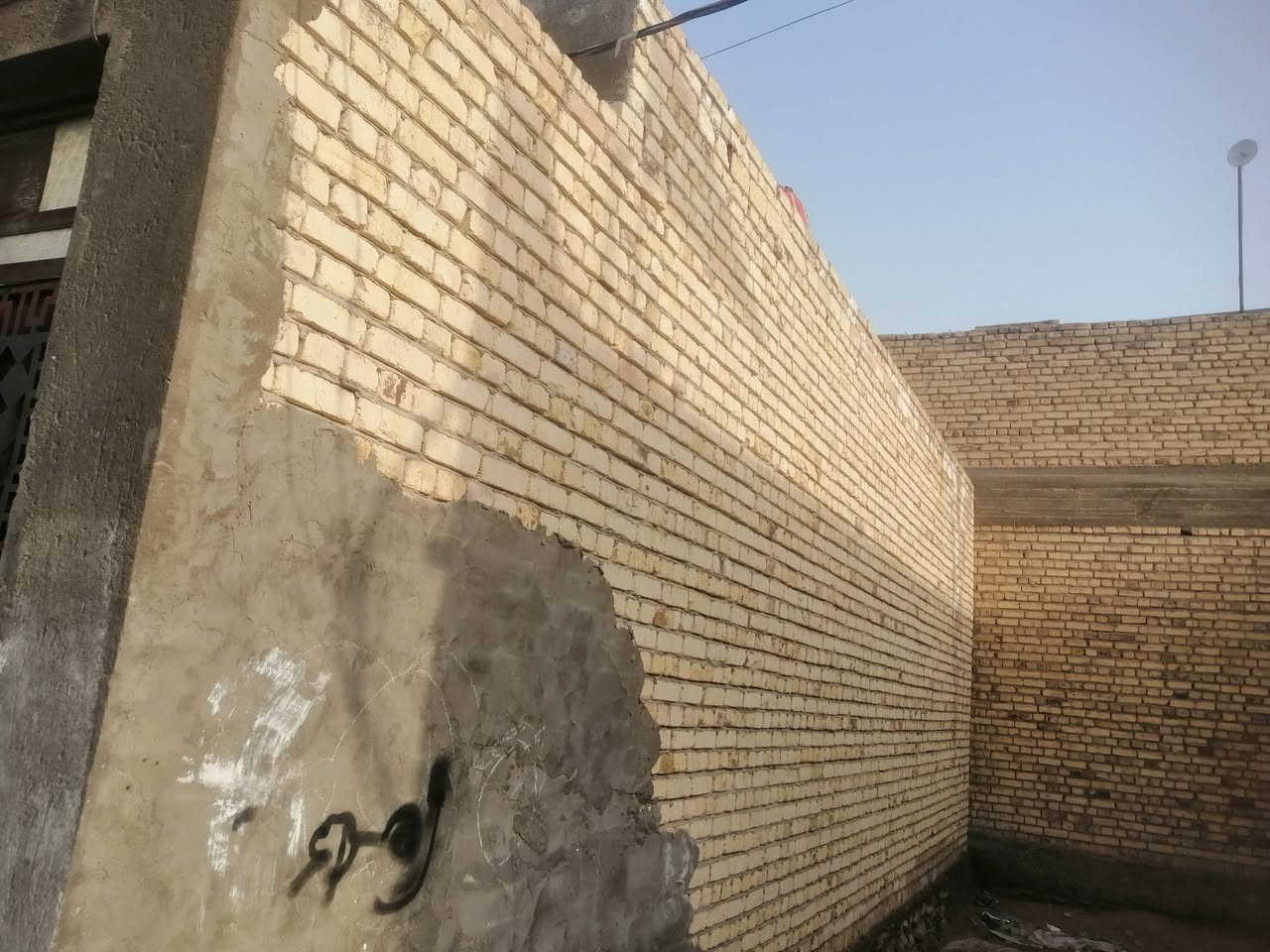 بيت للبيع زراعي اسهم سند 25 البناء حديث 2024 
المساحه 50 متر خدمات كامله ماء مجاري الشارع مقرنص 
حي ناظم خلف حسينية اهل البيت بداية الزراعي


**إذا كنت صاحب هذا الإعلان وتريد حذفه لأي سبب، رجاءا أرسل رسالة إلى الدعم الفني**