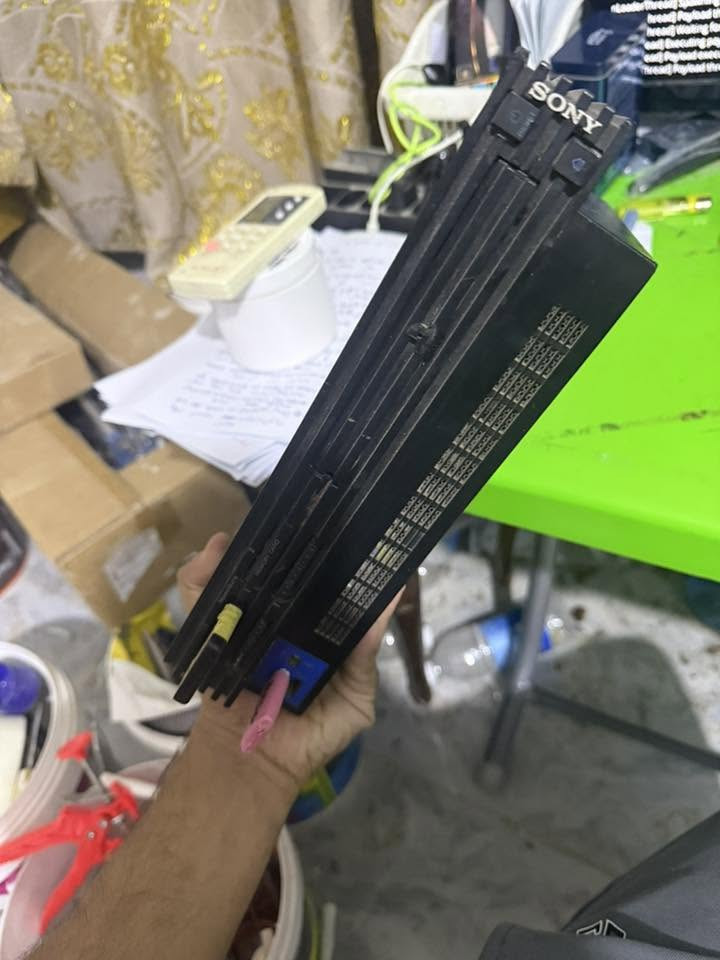 بلي ٢ لبيع بي يمكن ١٢ لعبه
***********
