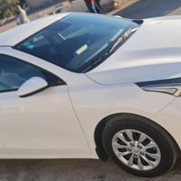 للبيع كيا سيراتوو موديل ٢٠٢٤ مكينه ٢٠٠٠ مكفوله رقم بغداد  ماشيه ٢٩ الف...