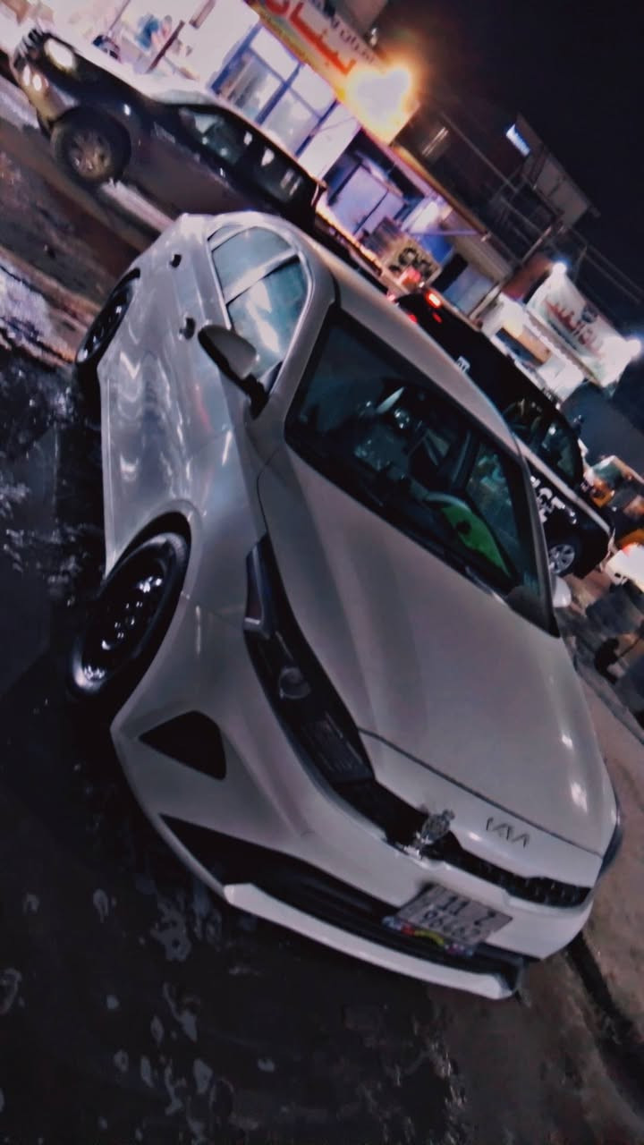 السلام عليكم فورتي 2023 حادث امريكا وبيها بارد بلعراق كما موضح للاستفسار *********** السعر 155$بيها مجال بسيطو
