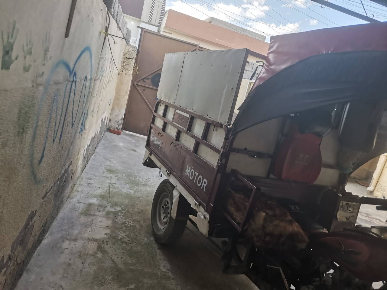 للبيع او مراوس للاستفسار خلي يخابرني على هذا الرقم ***********
