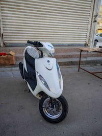 الدراجه مزود وبعده جديده بشهر التاسع طالعه من الوكيل للاستفسار 0772252...