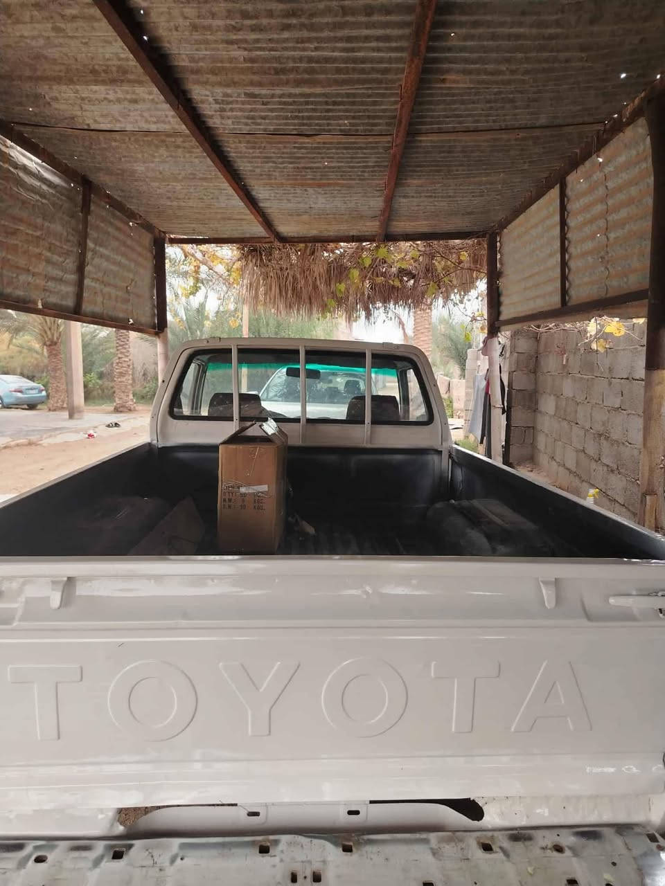 سيارة تويوتا 85 للبيع 
السيارة مصبوغة 
جاهزة وكاملة من كل شي نضيفه 

السعر (33)

للأستفسار الاتصال على الأرقام

‏‪0773 509 3761‬‏
***********
