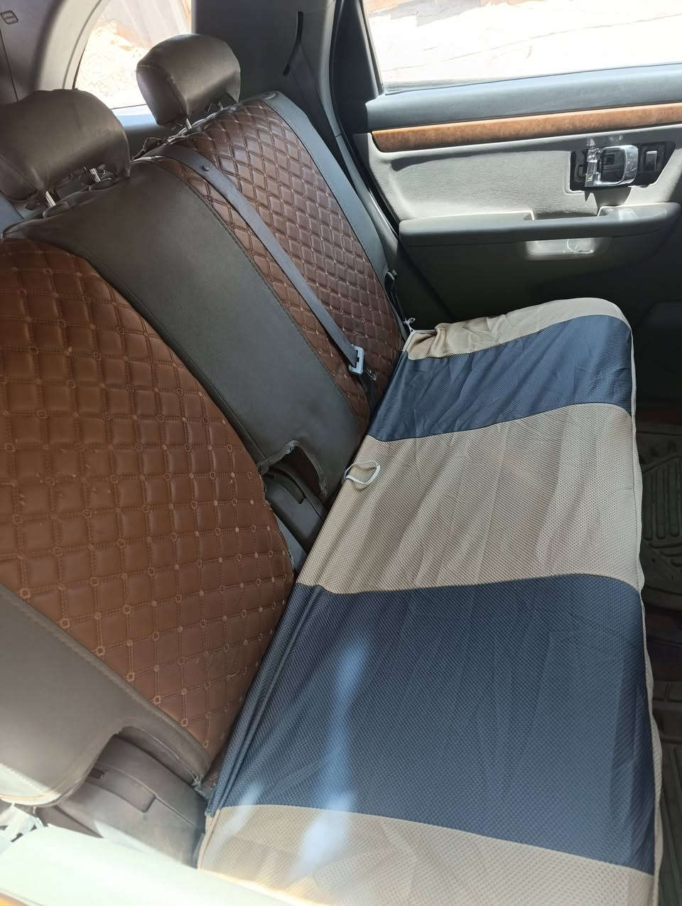 السلام عليكم
سوزوكي XL7 للبيع رقم انكليزي بغداد 7 راكب باسمي محرك وكير جديد حداديه جديده مصبوغة حزام التبريد كمبريسر 
السعر 58$ وبيهه مجال 
***********

