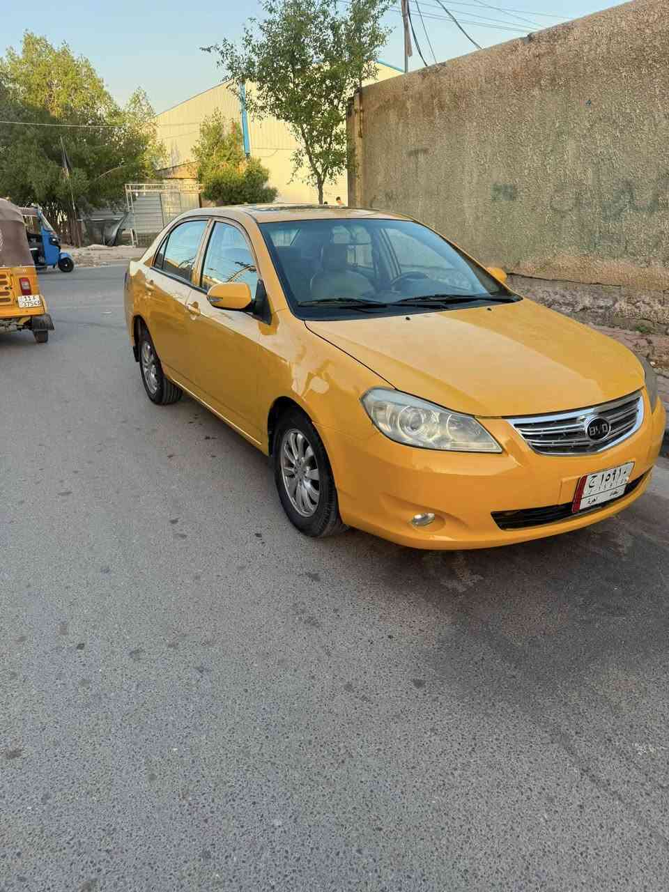 السلام عليكم بي وايدي G3 2013 مكفوله كفاله عامه عامه ماعده لهلالت لخلفيه فقط غيرهن ماكو سياره جديده بعده رقم بغداد تحويل ثاني يوم كير ومكينه كورله 1800 لحديث مكينه جديده قبل فتره من شاده هيه ول كير صدر امامي خلفي جديد تخم تاير جديد سعر 55 وبيه مجال بسيط مكاني بغداد 
***********
