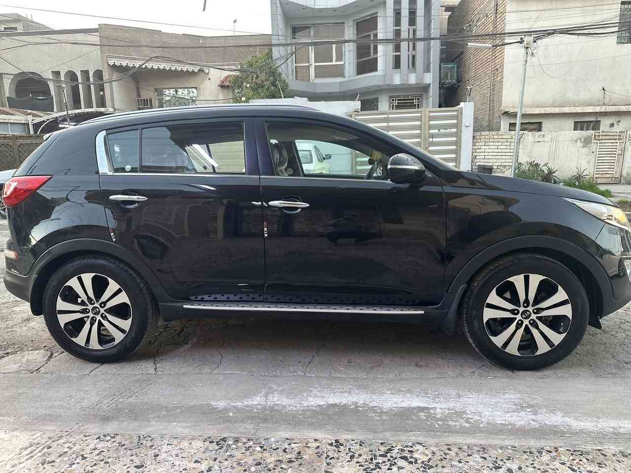 السلام عليكم رمضان كريم
سبورتج ٢٠١٢ خليجي

بيها بنيد جراد و مصبوغ
و جاملغ ايسر بارد ع كد شبر

اما الباقي كلة مكفول

محرك ٢٠٠٠ دوش 

كير محرك   مكفولات

سياره كلش جديده وجاهزه

فول تحكمات ستيرن 
كشنات كهرباء

شاشه اندرويد وكامره 
 بانوراما

حساس خلفي

ماشيه فوك ١٥٢ الف كيلو متر

صدر امامي خلفي جديد 

تخم تاير وباتري جديد 

غرفتها جديده كلش 

تحويل ثاني يوم شرط 

مكاني البنوك

سعرها ١٣٥ ورقه 
و بيها مجال حك الجية

اتصال فقط مكلف بالنشر 

***********
