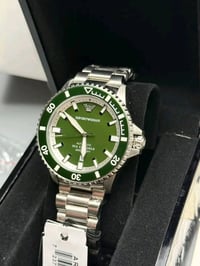 امبريو ارماني • دايفر ٢٠٠م • ٤٣مم ستانلس