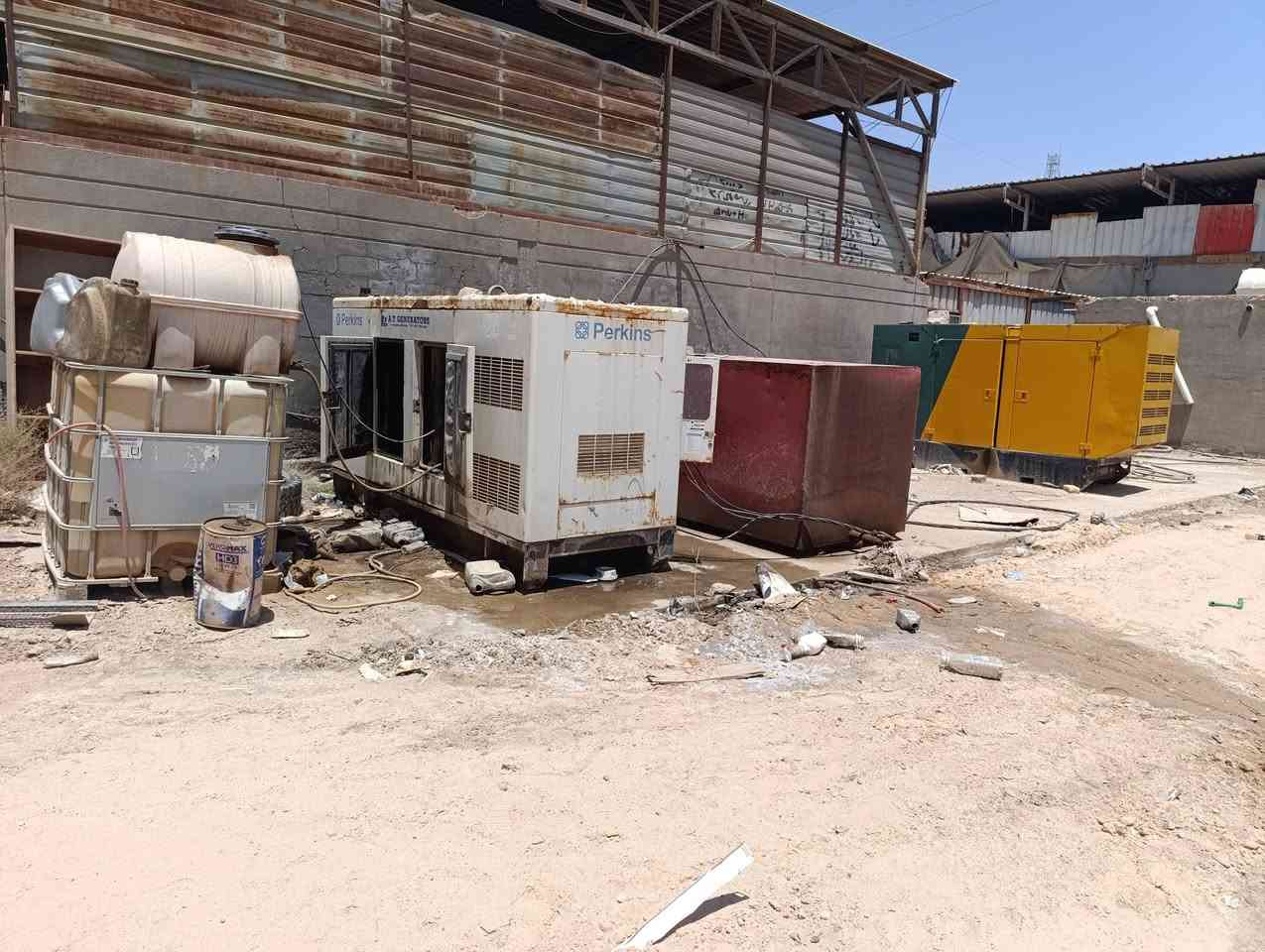 مولدات للبيع عدد ٢ مع خزانات ٢ محافظة الديوانية التفاصيل والسعر خاص ***********
