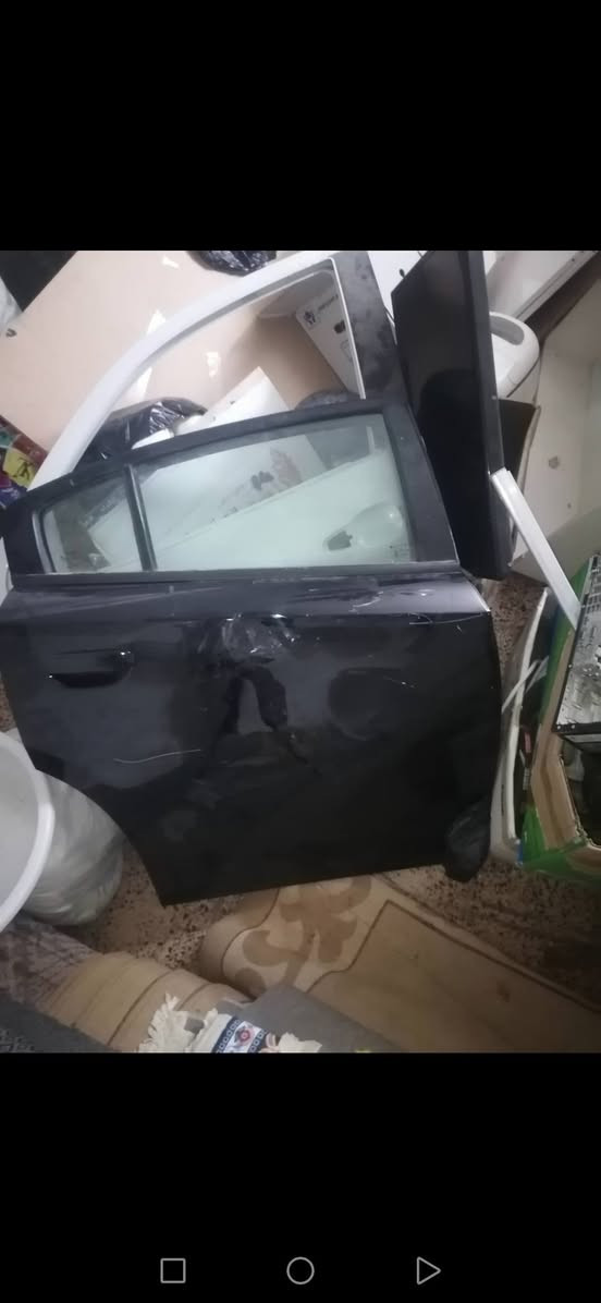 السلام عليكم اخوان اغراض باب تشارجر وبنيد هايلوكس قيم وخذ مكاني بغداد الدوره يوجد  توصيل


**إذا كنت صاحب هذا الإعلان وتريد حذفه لأي سبب، رجاءا أرسل رسالة إلى الدعم الفني**