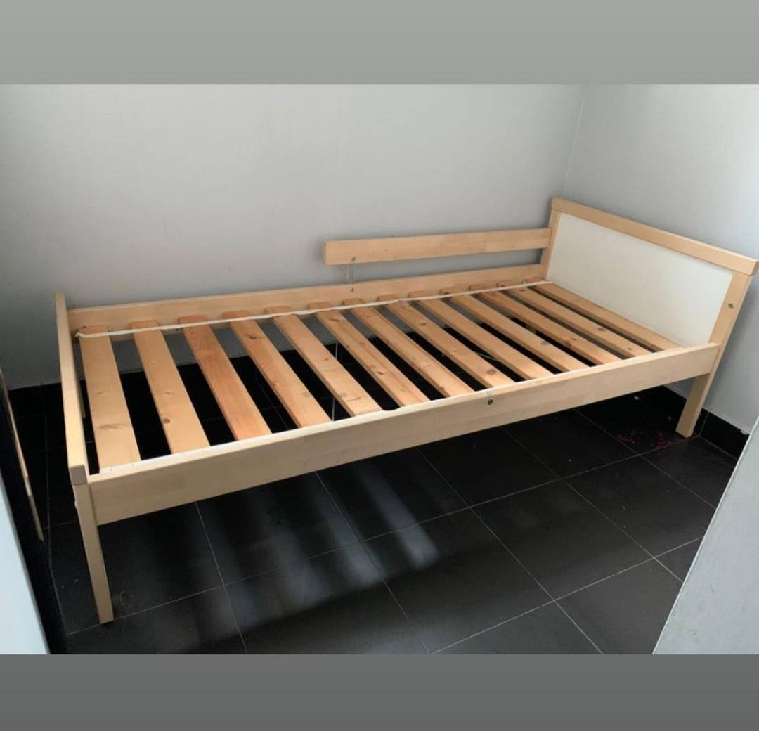 اسرة عدد 2 ايكيا
بعدهم جدد 
الشراي يتواصل للسعر ع الخاص لان الي ميعرف قيمة الحاجة للاسف يكسر بسعرها وبقيمتها .. 
مكاني حي الجهاد


**إذا كنت صاحب هذا الإعلان وتريد حذفه لأي سبب، رجاءا أرسل رسالة إلى الدعم الفني**