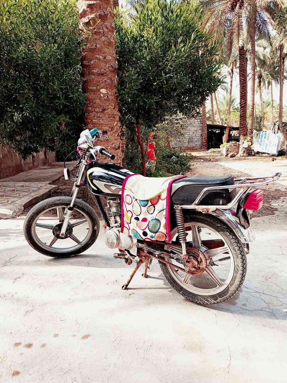 السلام عليكم دراجه ارشه لبيع
السعر 225وبيه مجال ***********  اومراسله صفحه
