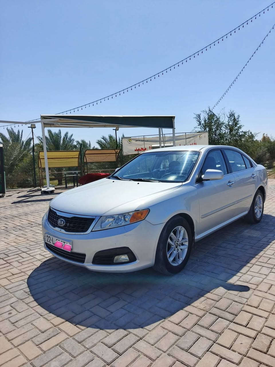 السلام عليكم   LOTZE  2009  مكفولة كفاله عامه  من الضربة والتبديل والمعجون  والخياس
..بيها رش كلير  جراد قماره فقط / سونارها وياها
*********** رقمي 
 السعر>> 112 << بيها مجال 
سيارة مكينة 2000 دوش 
سنوية لل 29 تريد وكالة تريد مداور    
داخل جلد 
 گير 4 نمر اوتماتيك وعادي 
نظام  ECO
سستم صوت مال Jeep
حدادية ٨٠ بل مية 
جام كهرباء 
سنتر لوك  عن بعد 4  ابواب والخامس الصندوگ
تدفئة وتبريد ثلج
