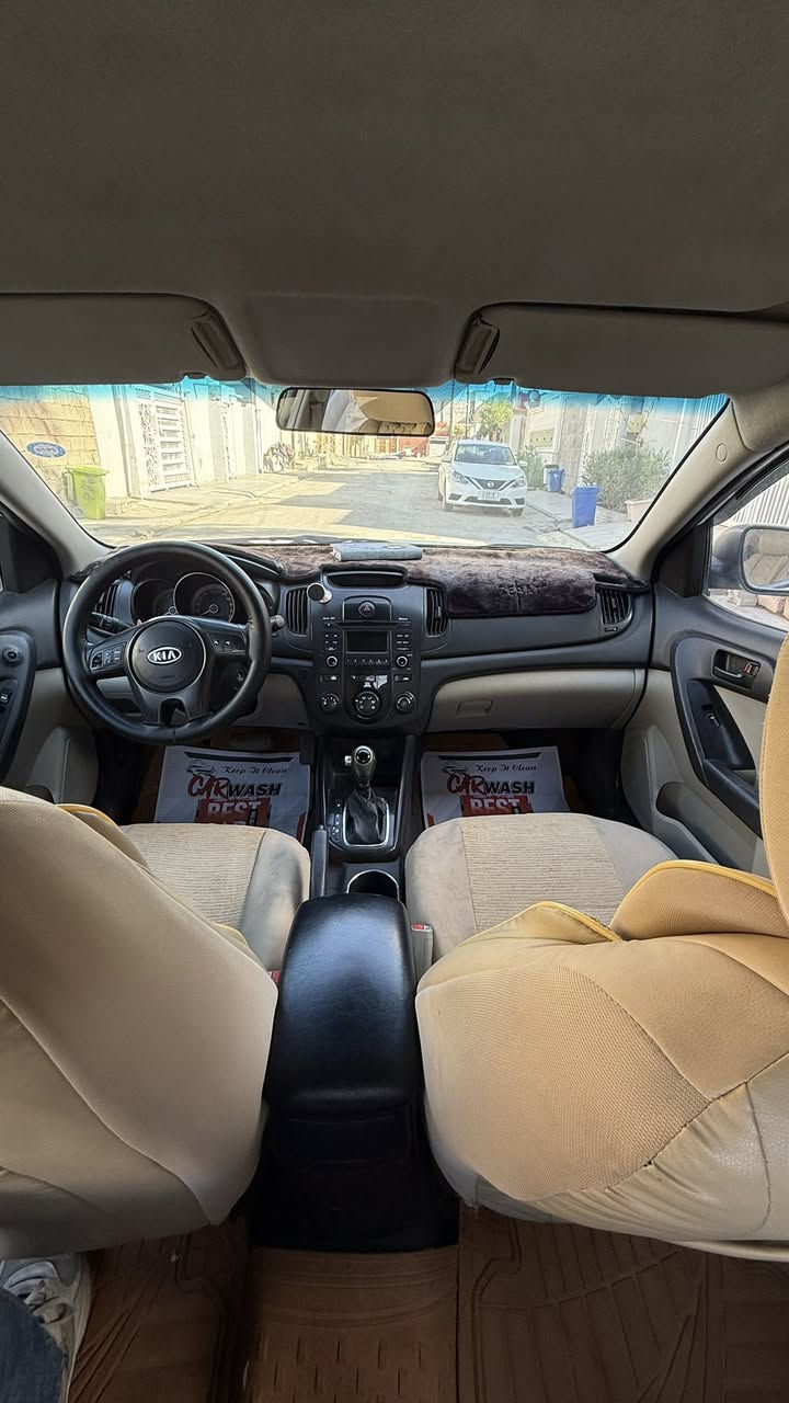 السلام عليكم
للبيع كيه سيراتو 2012محرك 1600 دوش 

خليجي رقم سليمانية باسمي شرط التحويل هزة براد جدد

  سيارة كل نقص مابيهة ع ايدي كير محرك كفالة
بيهة باب الورة مبدل بلادي وصبغ هلال الجاملغ والسونار منشور صدر تبريد تايرات كلة جديد

والسياره خير من الله السعر 98مكاني ديالى قضاء المقدادية

***********
