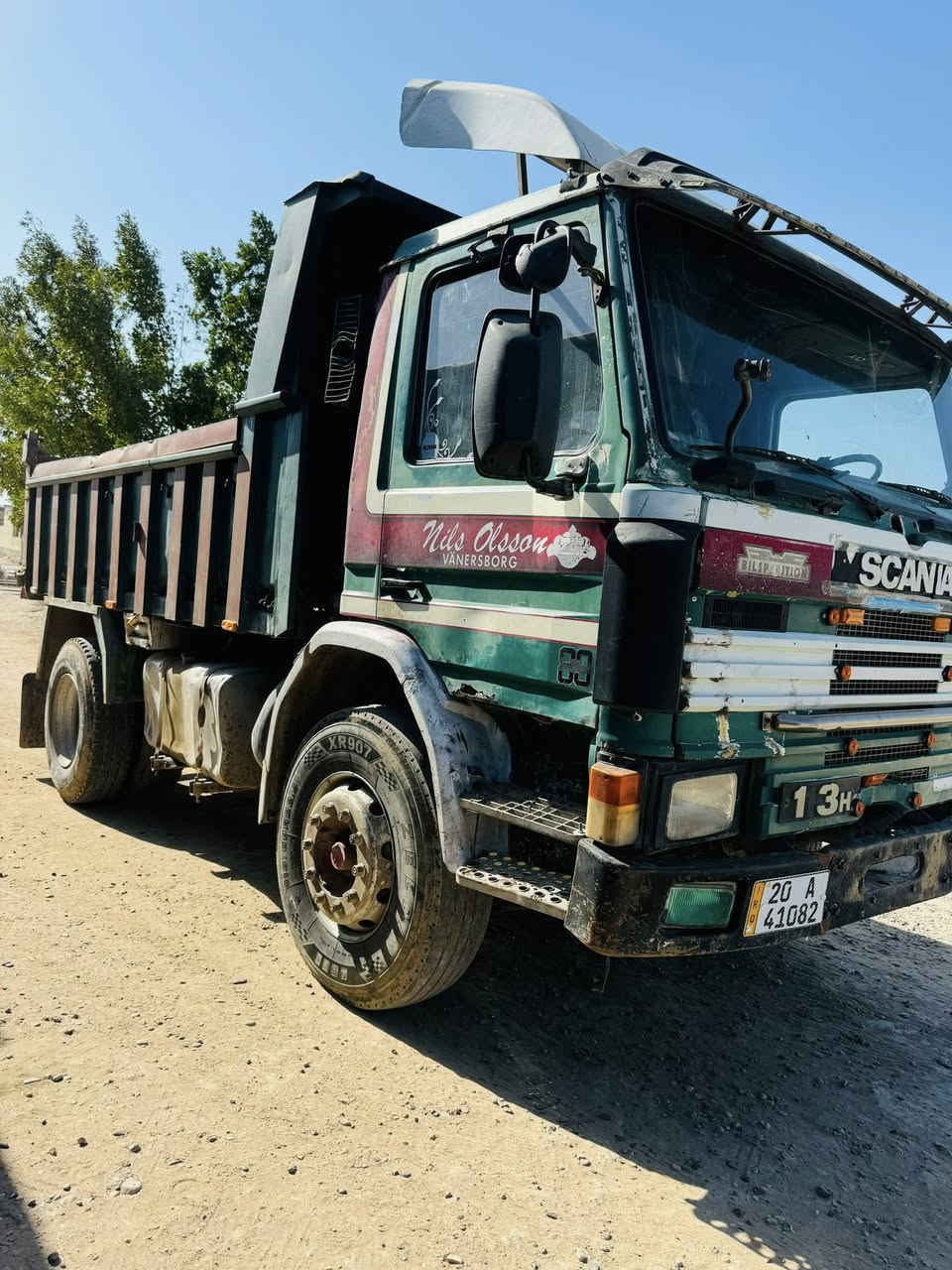 سلام عليكم  سكانيه تك لبيع  13 موديل 89 مكينه دي إس. كير 5ب 5 شاصي غير مكفول   تخم تاير تحويل مباشر هزه جديد  ‭  ا٠٧٧٣ ٣٦٥ ٧٧٩٢‬ السعر 110 وبيها مجال
