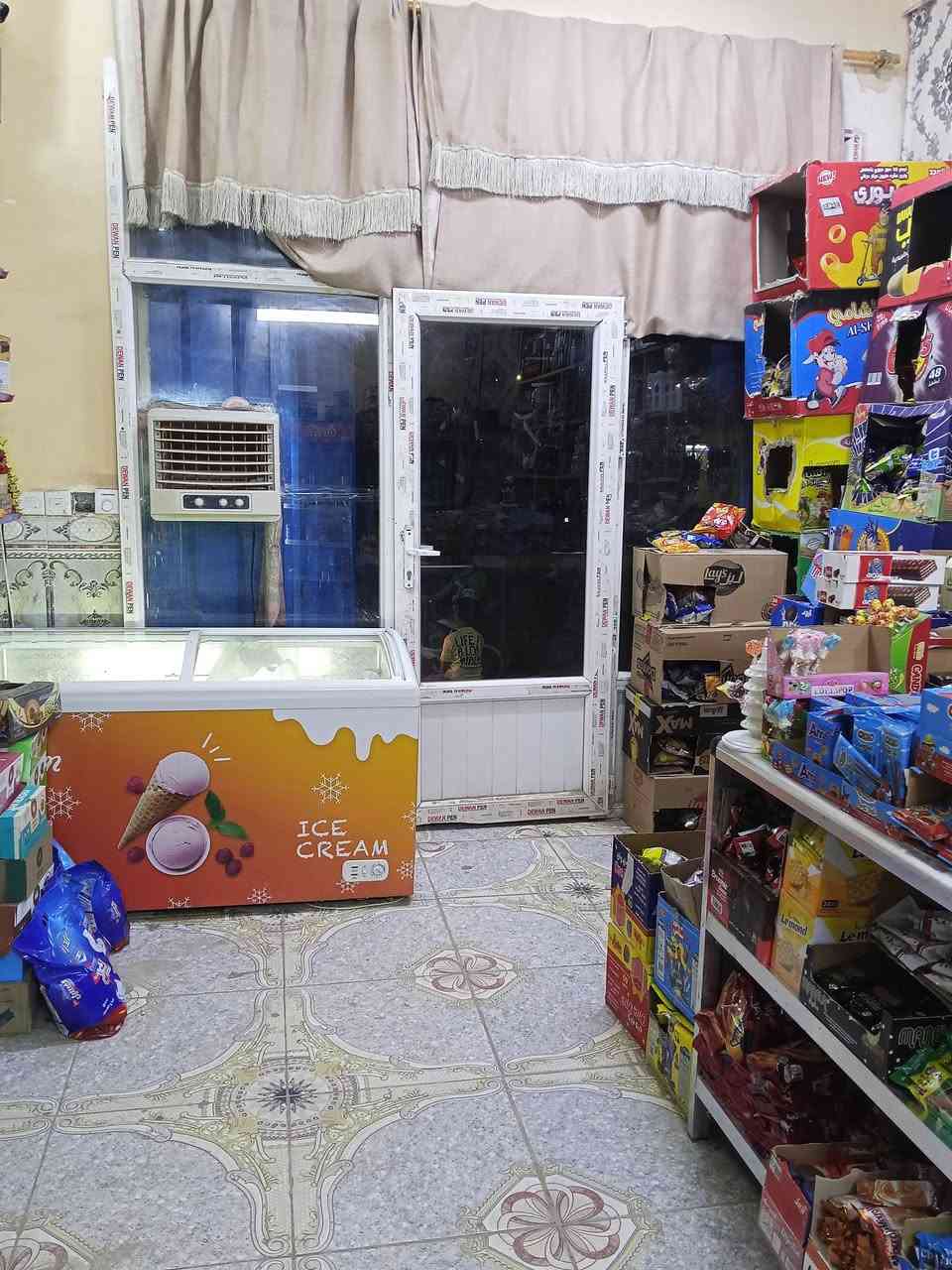 السلام عليكم اسواق محل للييع موقع تجاري ركن مقابيل الملعب  شارع 40 مجاور حسينيه ال الصدر و حسينيه سامي الطعيسي دخله اليومي خير من الله وتجي وتشوف بعينك
بيه:: #4برادات_شرط_تجميد #عارضه_مجمد_ابد_ممصلحات_جدد  #بيبان_جام_خانه_عدد_2
+#ميز_خانه_عدد2 +#سبلت_طنين_بلسان +
#كامرات_صوره_صوت  +#ورفوف_حديد_وخشب_تسكام 
س***********
