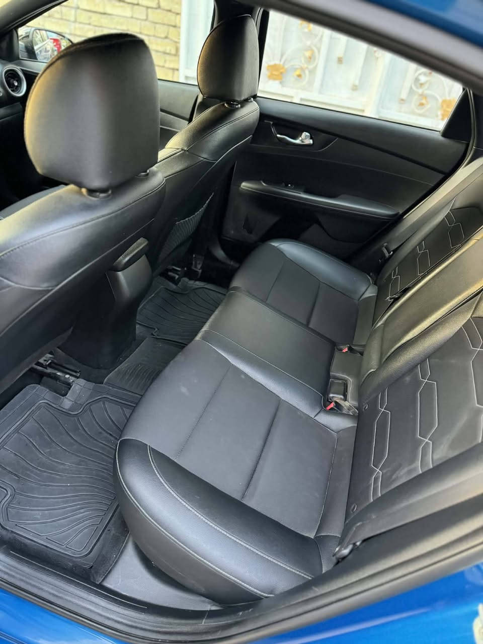 السلام عليكم للبيع كيا فورتي 2023 جي تي لاين تبديل جاملوغ و باب
و صبغ بلجاملوغ الخلفي والجاملوغ الثاني بارد 

السونار مرفق ويه الصور 

السعر 160

مكان السياره بغداد

الاستفسار اتصل 

***********
