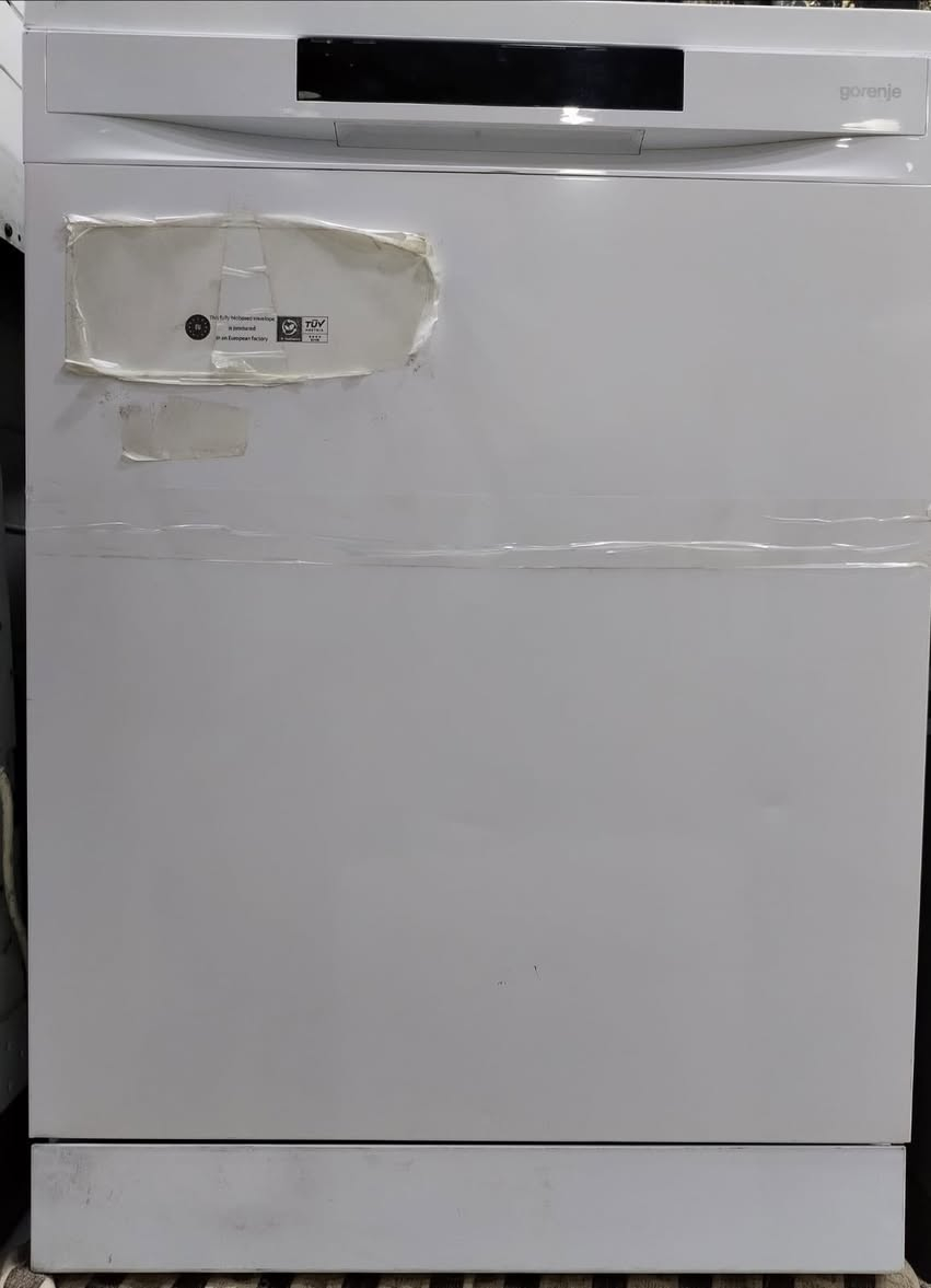 غساله سامسونك 12 كيلو 175 ثلاجه 16 قدم 150 مجمده 150 غساله صحون 210 طباخ كريازي كله شغال باب الفرن مينسد للاخير 190 دوشك 75 براد 50 ميز طعام 100 ديوان 7مقعد 150 طباخ 4 عيون80 الاسعار وي توصيل مكان بغداد *********** واتساب
