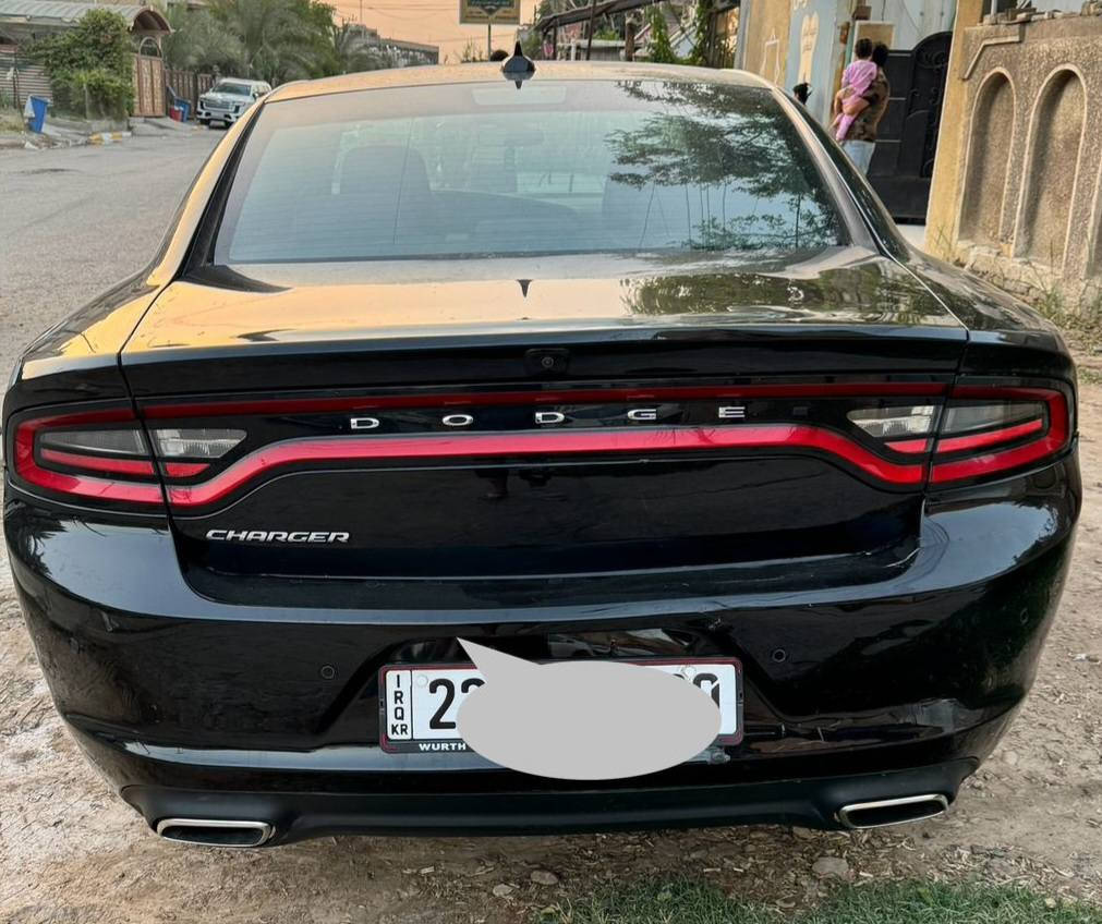 سلام عليكم 
دوج جارجر موديل 2023 
سياره مكفوله كفاله عامه عده 
دعاميه خلفيه فقط
كولها على وضع شركه
سياره جاهزه للاخير  مايحتاجلها اي مصرف
أرقام وسنويه كله جديده 
بااسمي تحويل مباشر
العنوان بغداد  الدوره 
***********
