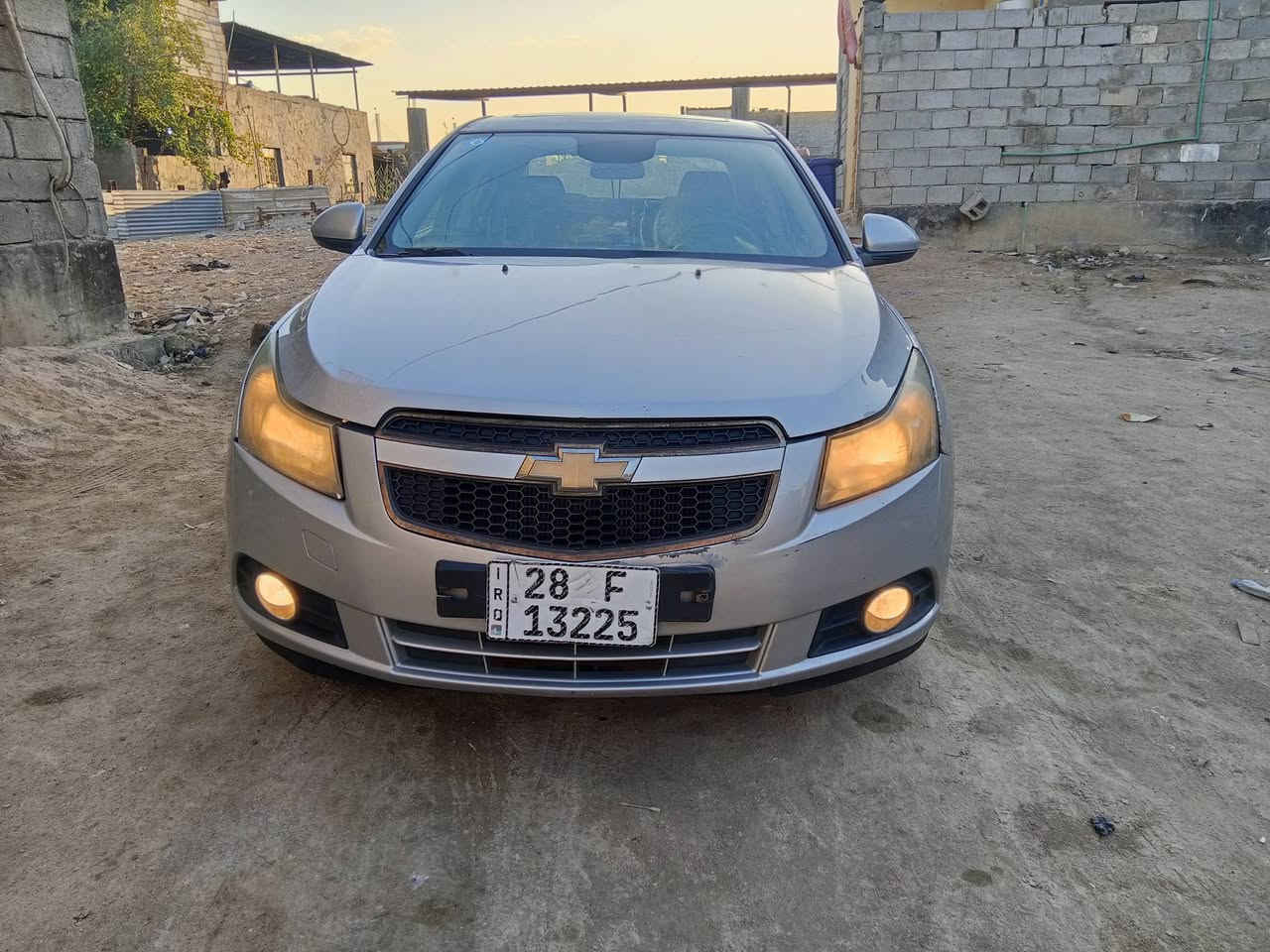 دايو لاستي كروز موديل2009 لون سلفري
باسمي محور كير ومحرك كورلا التبريد فقط يحتاج راديتر فتحة سقف شاشة كامرة خلفية 4 ابواب اوتو سنتر لوك ابواب وجنطة تايرات الامامي جدد الخلفي نص عمر
هزه تنتهي بشهرال 6   2026مبدل بيها بنيد وجامع امامي نفس اللون بيها بداية خياسات تجي وتشوف بعينك
مكان السيارة البصرة التنومة السعر50 ورقة بيها مجال قليل 
للاتصال ***********
