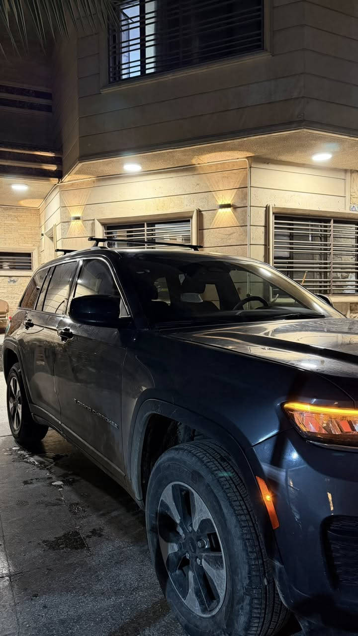 السلام عليكم 
جيب لاريدو 2024
ماشيه 12 ميل 
مواصفات 
كشانه كهرباء 
بصمه 
فتحه 
رادار تفاعلي 
مثبت سرعه 
بيهه شبر صبغ 
لايتات لد
للاستفسار: ***********
السعر 30 وبيها مجال 
شهداء السياره
