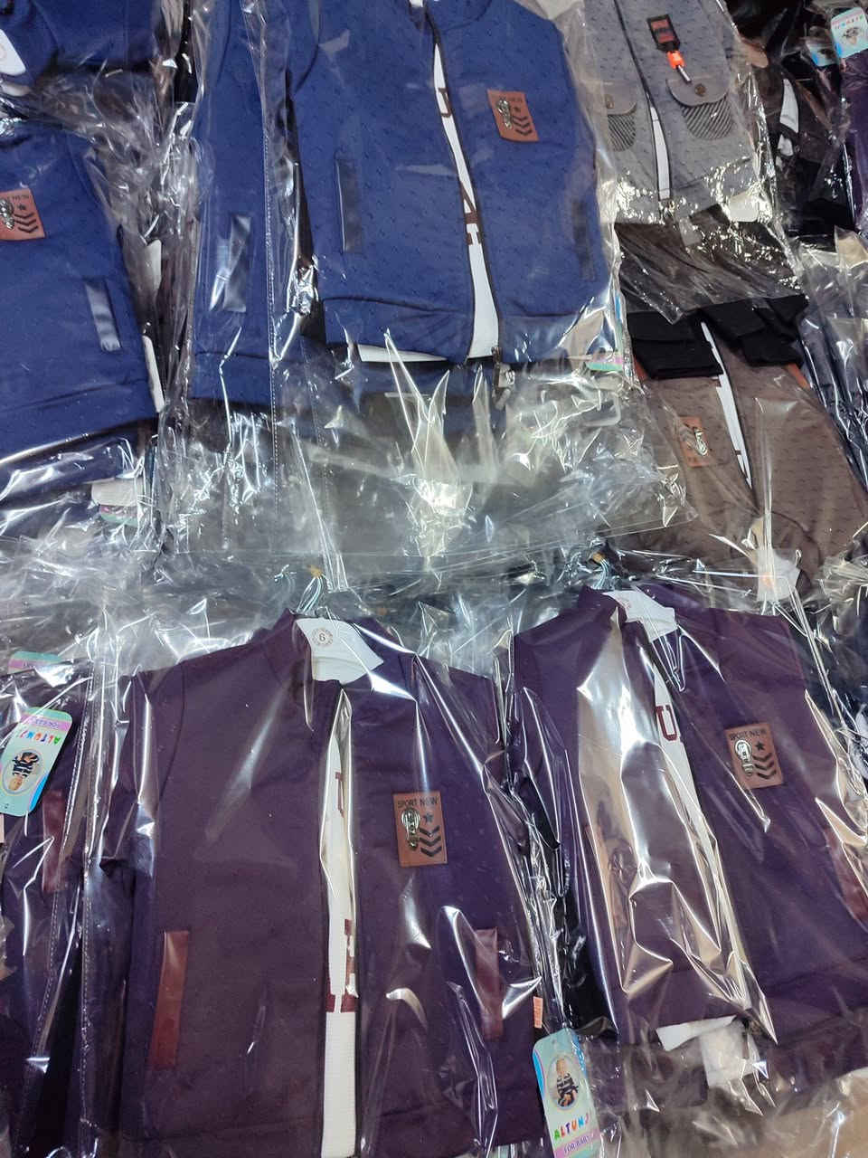 طقم عيد.ب.ب وسط
٠٩٦٢٣١٧٥٩٧


**إذا كنت صاحب هذا الإعلان وتريد حذفه لأي سبب، رجاءا أرسل رسالة إلى الدعم الفني**