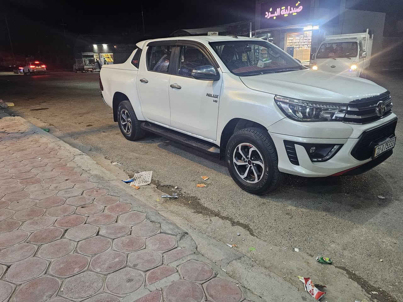 سلام عليكم
 هايلوكس2020 TRD 
سته سلندر 
رقم سليمانيه جديد تحويل وكاله ماكو مشكله 
مكينه  وكير وضع شركه 
حداديه وتخم تاير جديد 
جاهزه ماعيزه برغي مال جناي
المكان الانبار 
الاستفسار ***********
