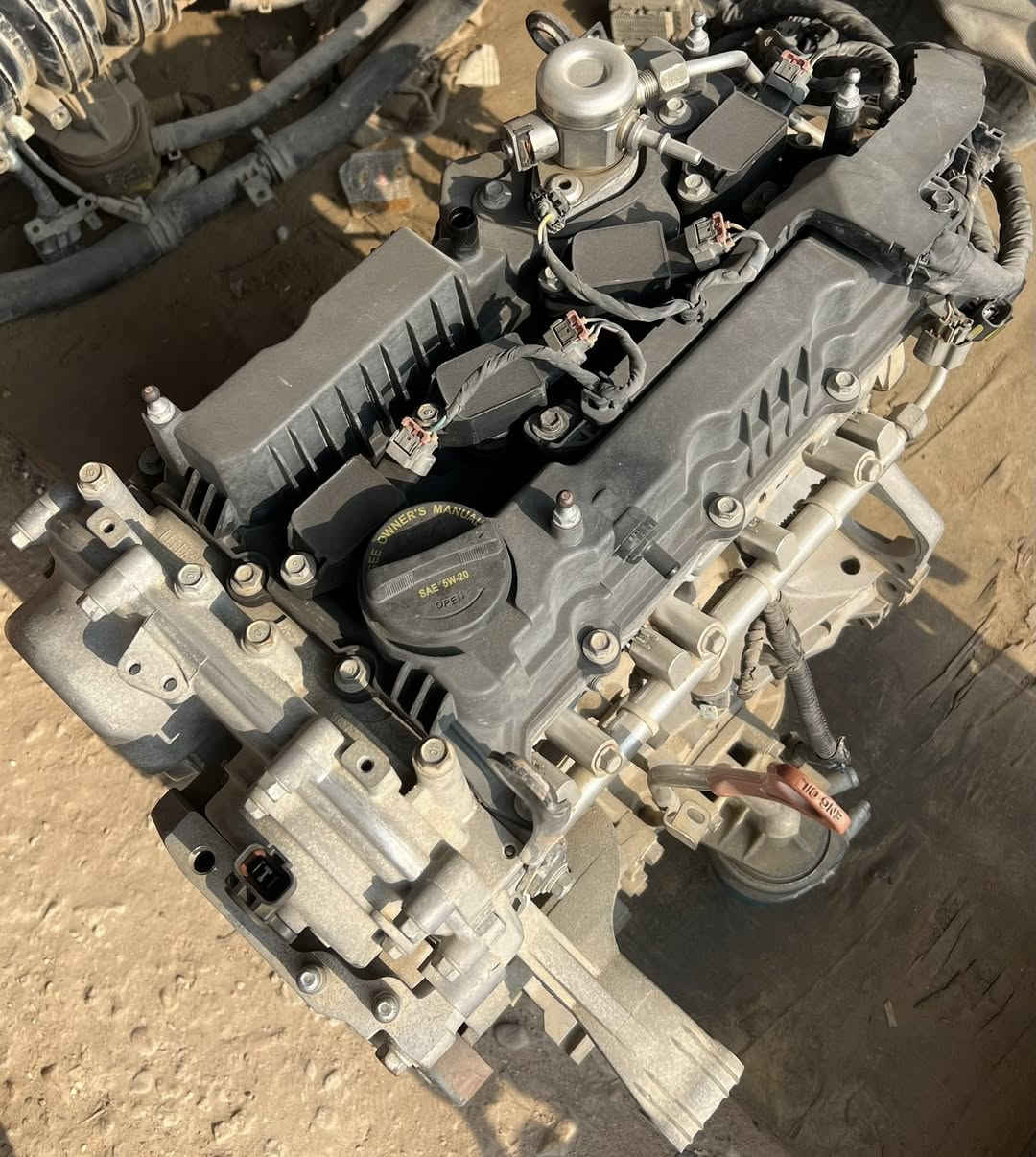 تتوفر محركات للسيارات الكورية 4سلندر و 6سلندر 
وارد خليجي وأمريكي 
العنوان حلة طريق (حلة-نجف) مجاور بانزين خانه البدر
للاستفسار اكثر الاتصال على ***********
