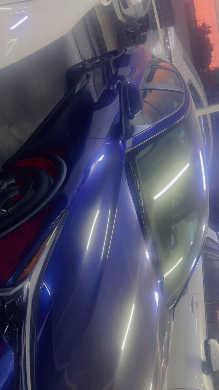 السلام عليكم كي فور 2025 حادث بسيط  ايرباك كشن وبرده وكلشي موضح بلصور وفديو وياه بي كل التفاصيل السعر 182 وبيه مجال ماشيه 5000 السياره موجوده بلعامريه
الاتصال
***********
